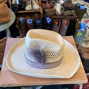 Stylish Cream Straw Cowboy Hat with Feather Accent